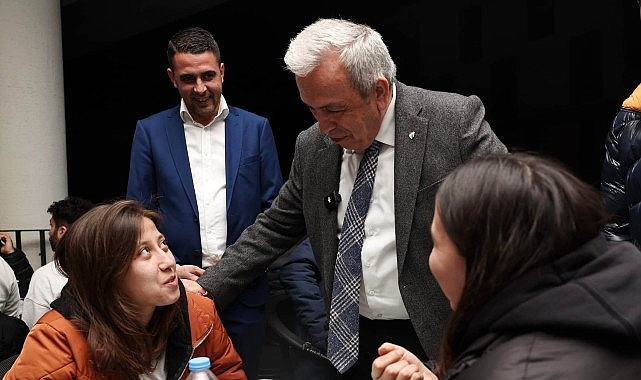 Şadi Özdemir Görükleliler’i dinledi