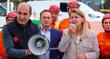 Bakırköy Belediyesi’nden eşzamanlı deprem tatbikatı