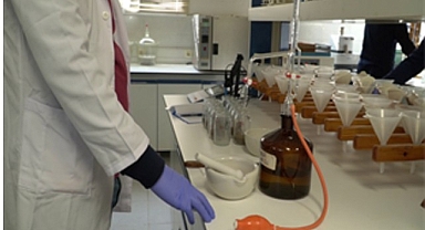 Toprak analizi ile hem çiftçi hem de toprak korunuyor