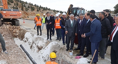 Milletvekili Özer ve Başkan Altay 38 Mahallenin Su Sorununu Çözecek Projeyi İnceledi