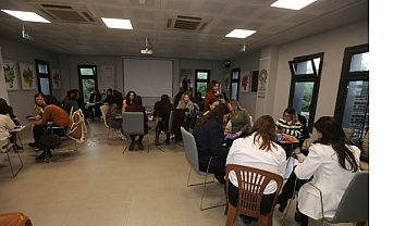 Kadın Dayanışma Merkezleri Ağı Efes Selçuk’ta Bir Araya Geldi