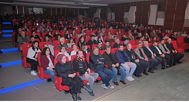 Kadın Sığınağı Gala Gösterimiyle Sahneyle Buluştu