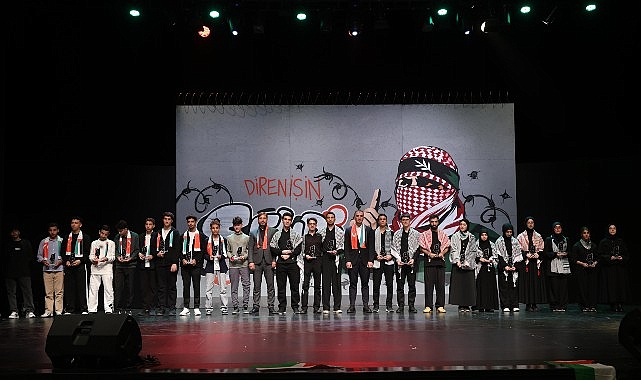 LİMA’da Gençlerin Dilinden Gazze’nin Direnişi Şiire Döküldü